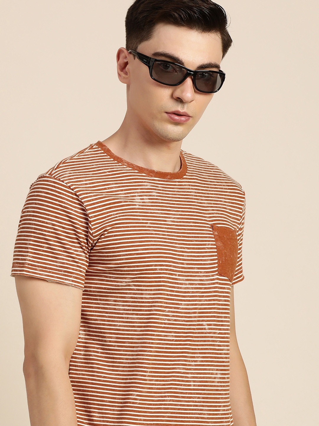 

Difference of Opinion Men Orange & White Pure Cotton Striped T-shirt