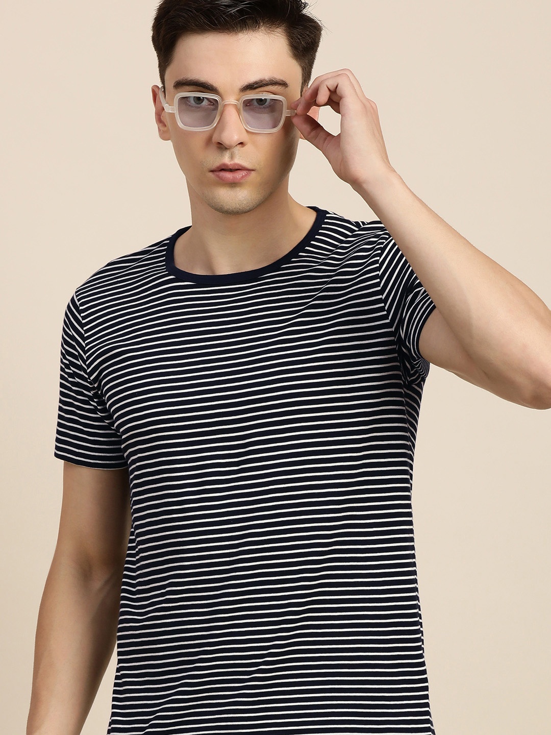 

Difference of Opinion Men Navy Blue & White Pure Cotton Striped T-shirt