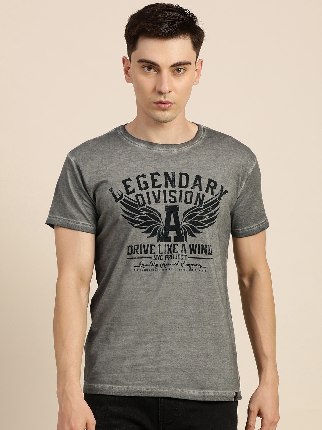 

Difference of Opinion Men Grey Pure Cotton Printed T-shirt