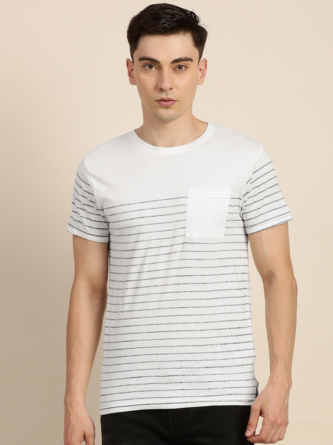 

Difference of Opinion Men White & Grey Melange Striped Pure Cotton Striped T-shirt