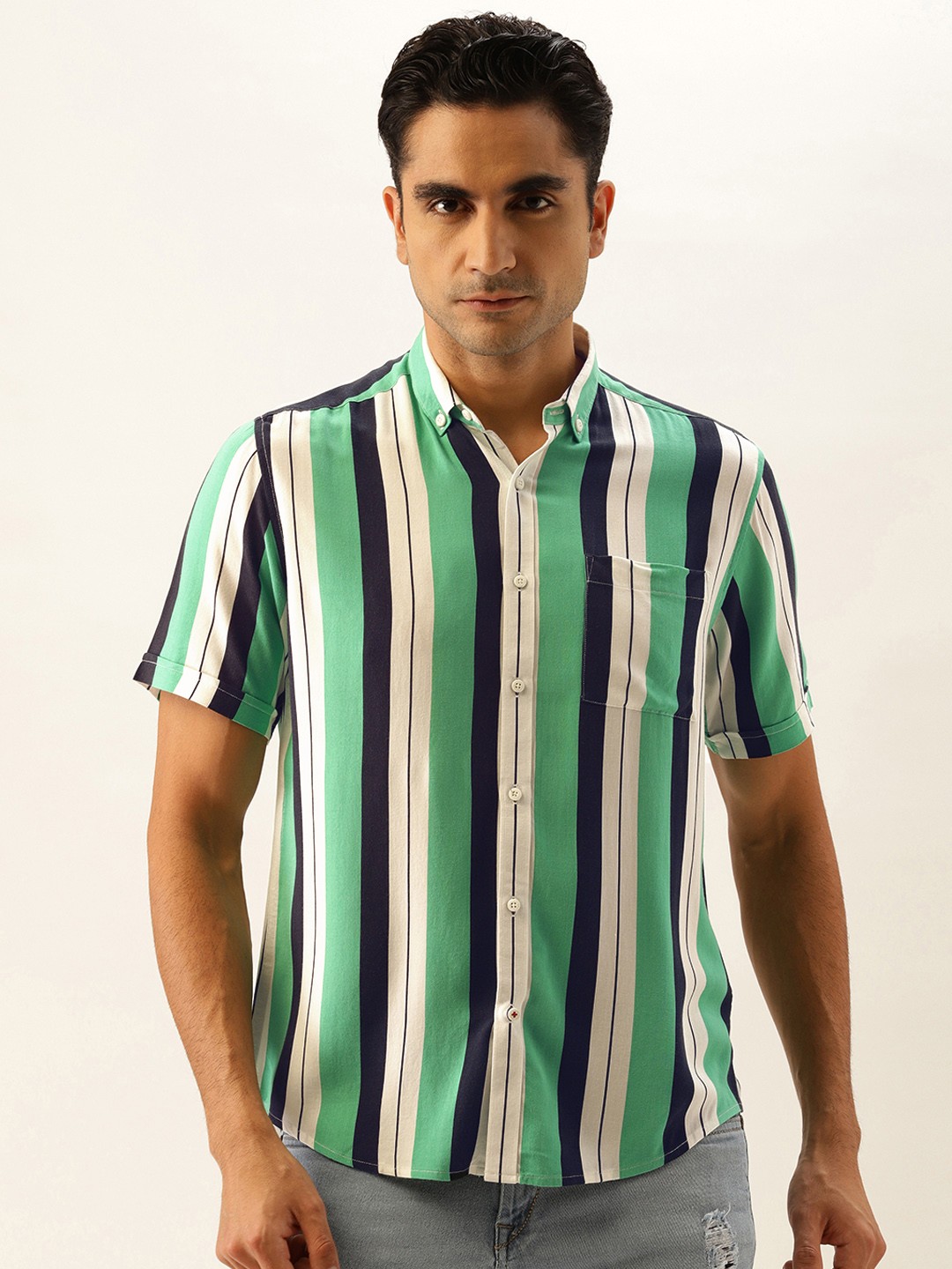 

Bene Kleed Men White & Green Striped Casual Shirt