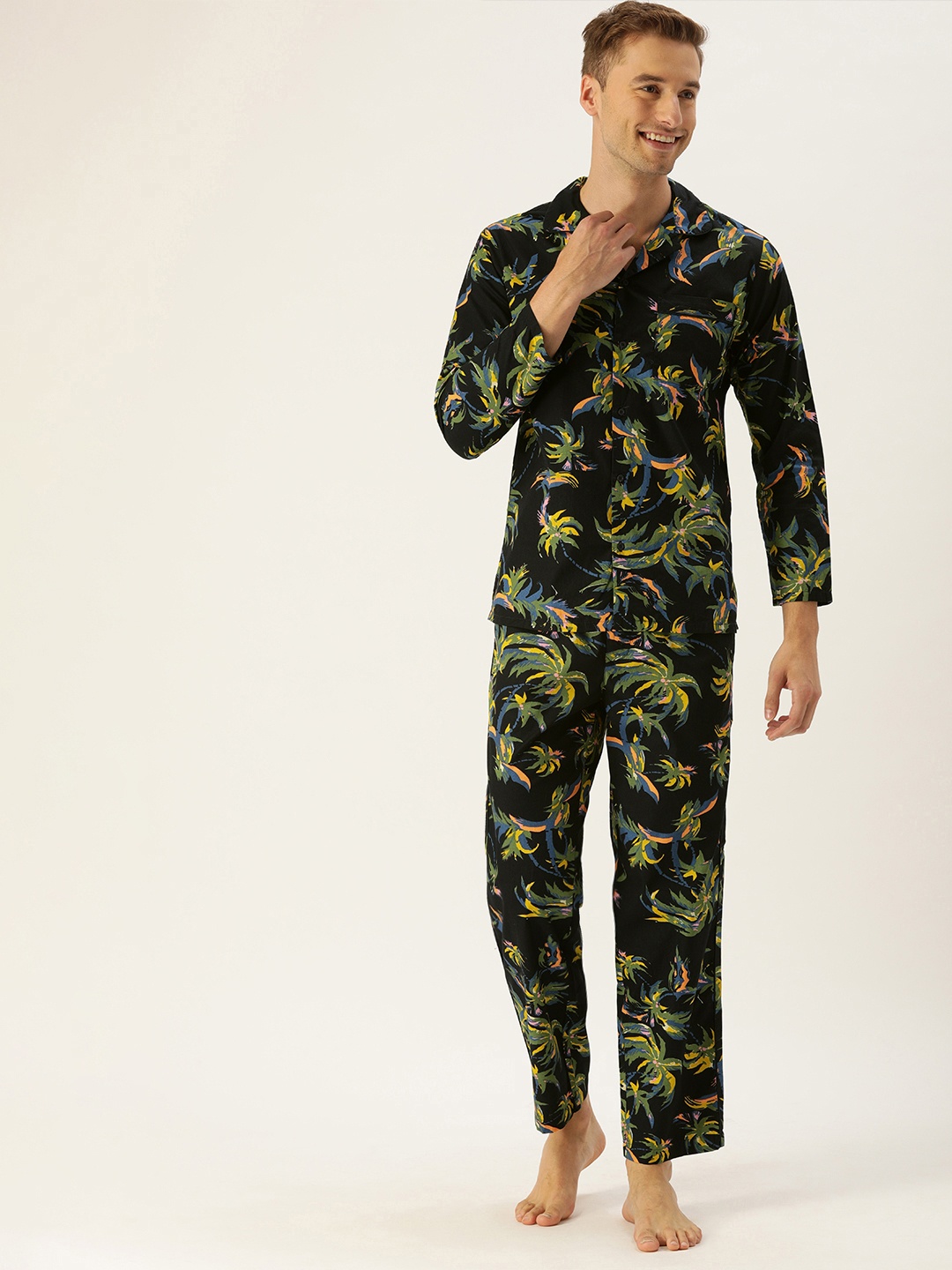 

Bene Kleed Men Navy Blue & Green Printed Night suit With N9 Silver Anti Bacterial Finish