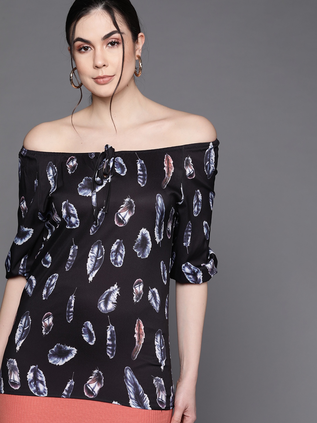 

JC Mode Black & Blue Floral Print Off-Shoulder Bardot Top