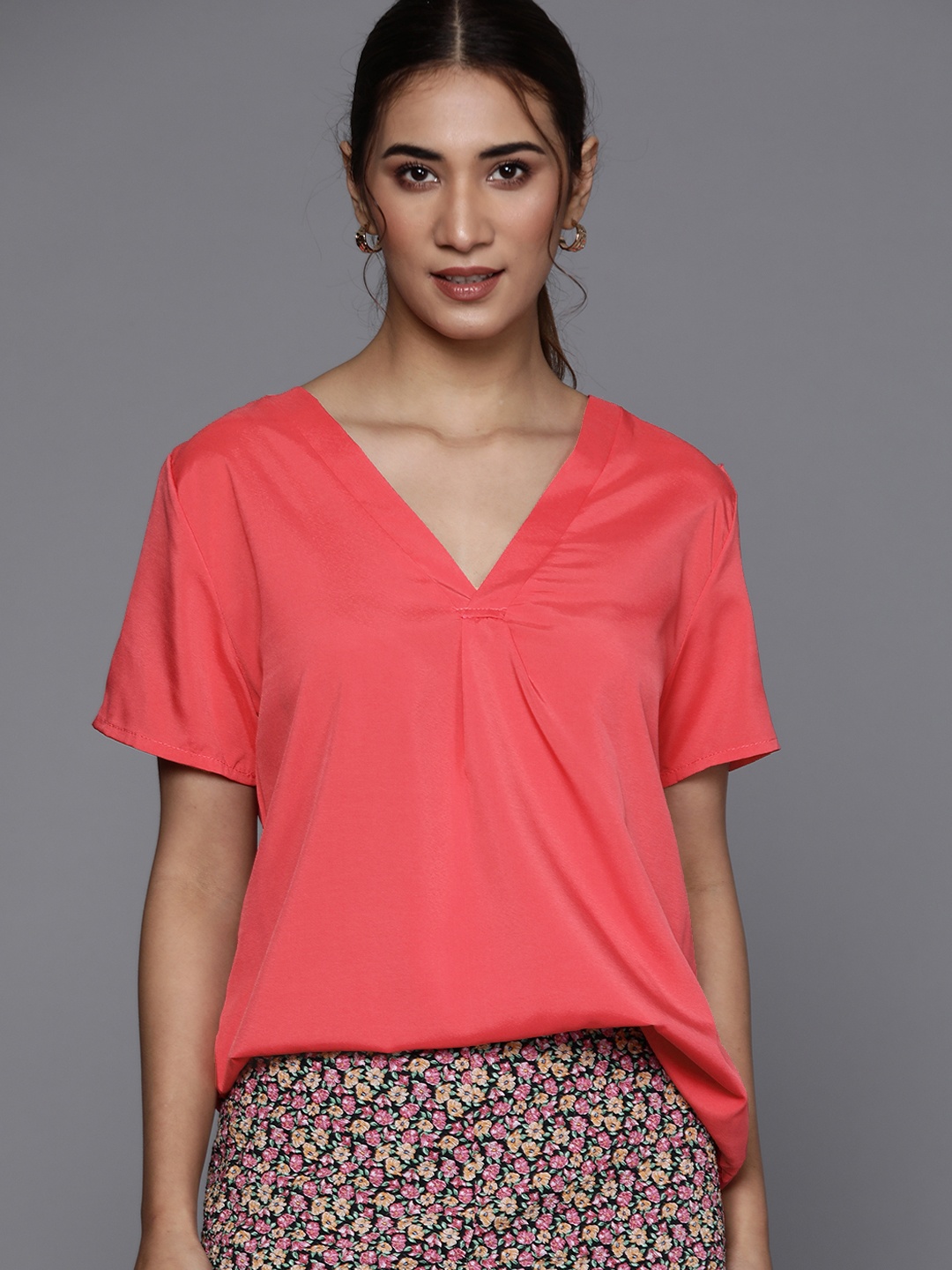 

JC Mode Coral Red Solid Top
