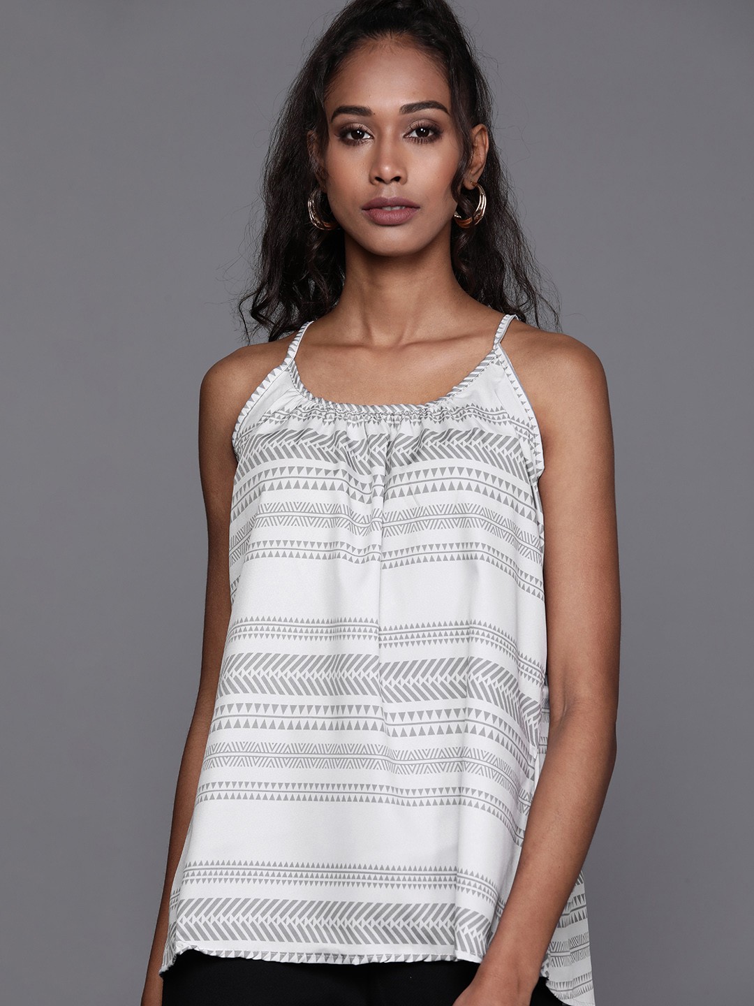 

JC Mode Grey Geometric Print Top
