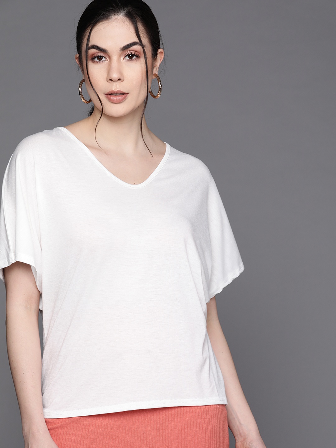 

JC Mode Women White Extended Sleeves T-shirt