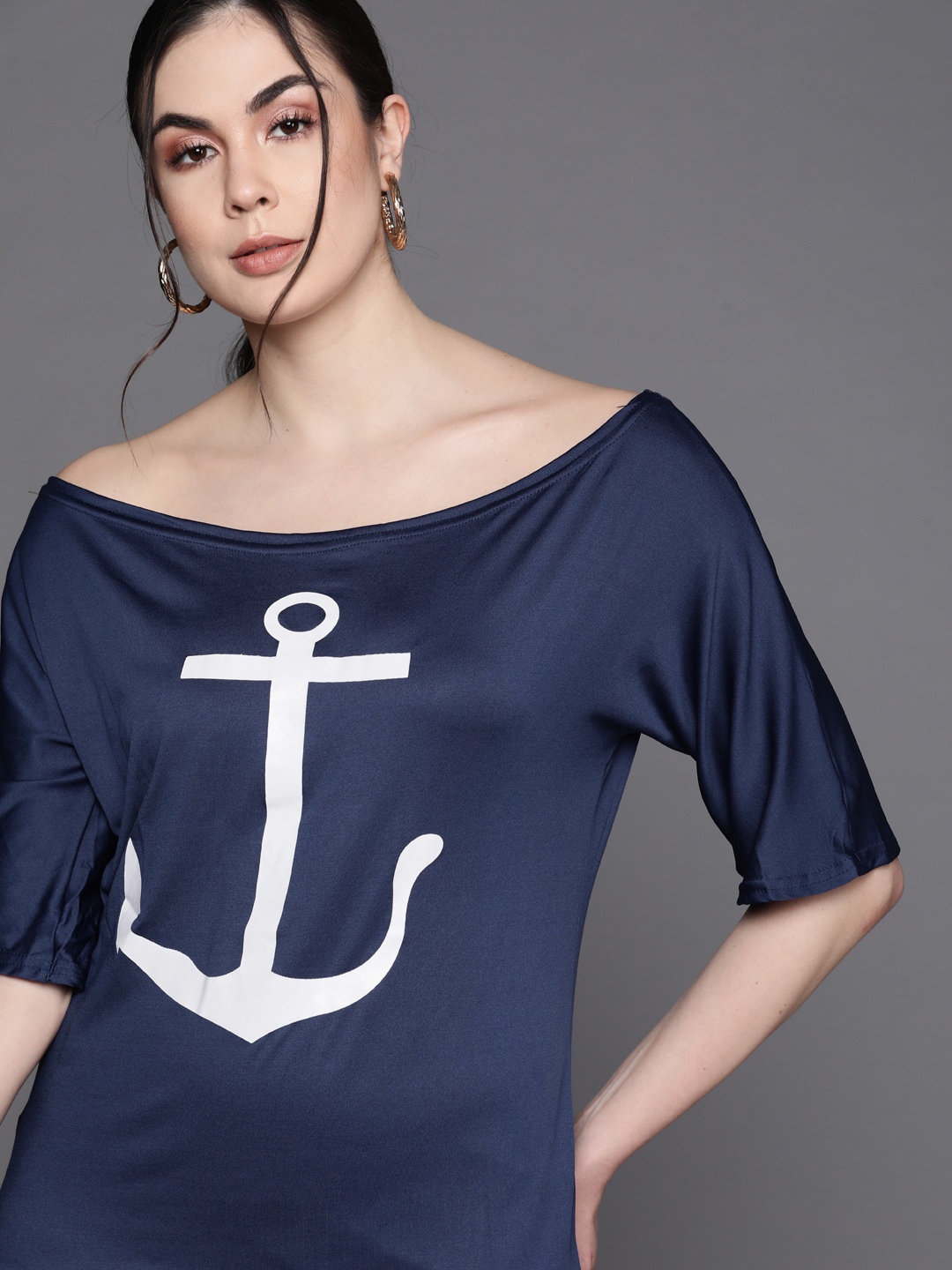 

JC Mode Women Navy Blue & White Printed Top