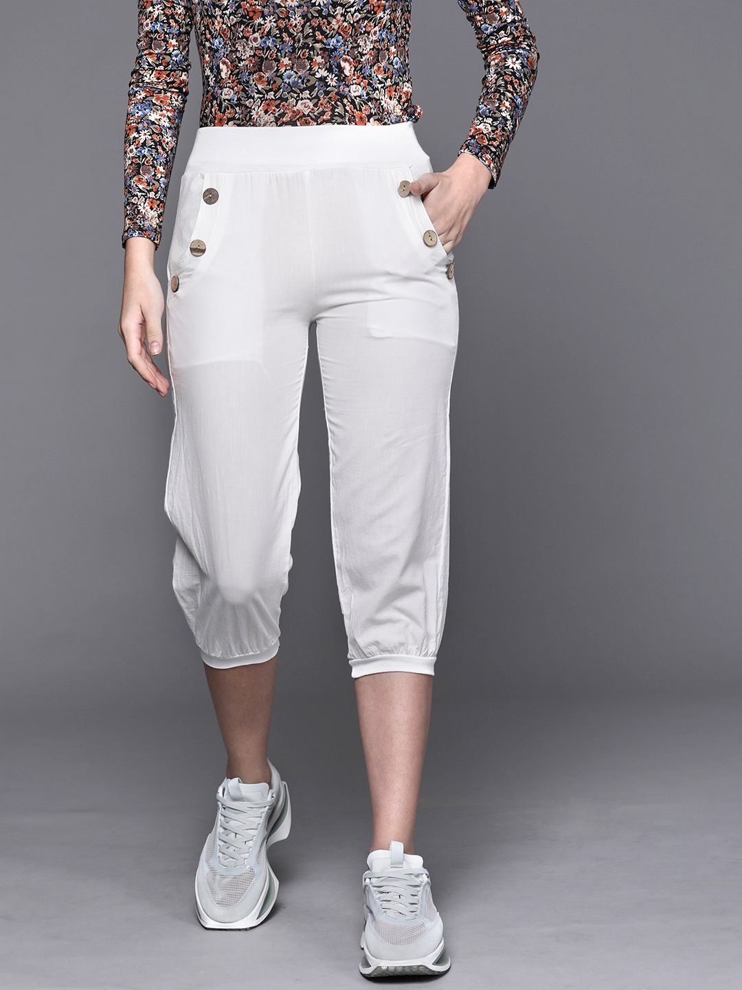 

JC Mode Women White Solid Capris