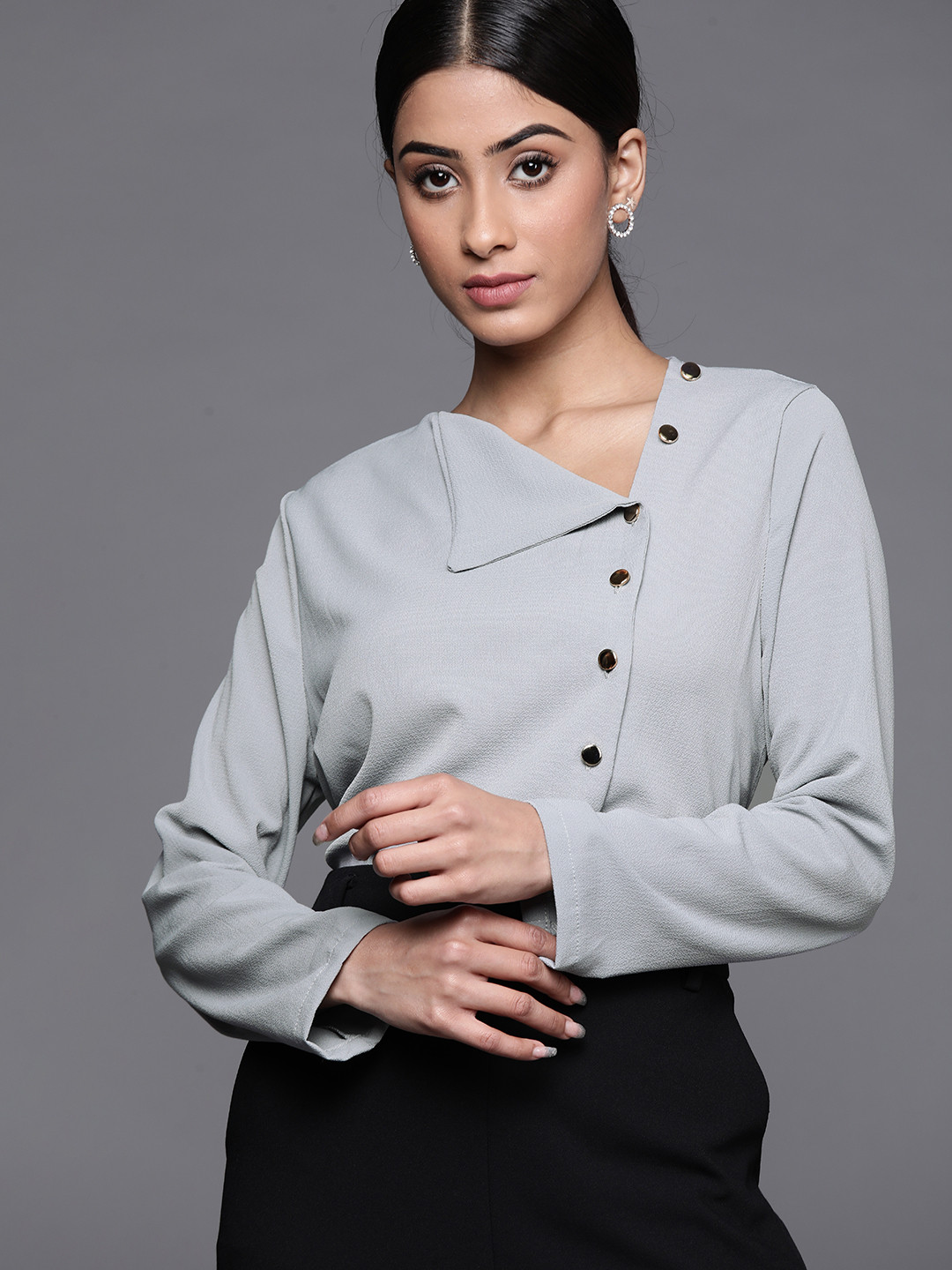 

JC Mode Women Grey Solid Regular Top