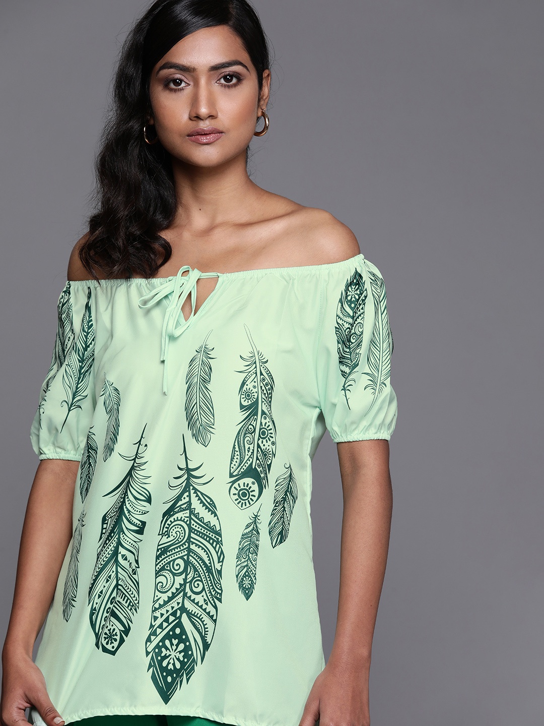 

JC Mode Green Feather Print Tie-Up Neck Off-Shoulder Bardot Top