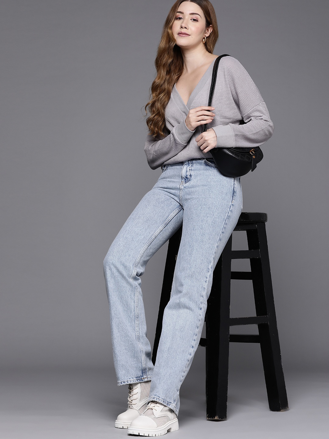 

JC Mode Grey Wrap Top