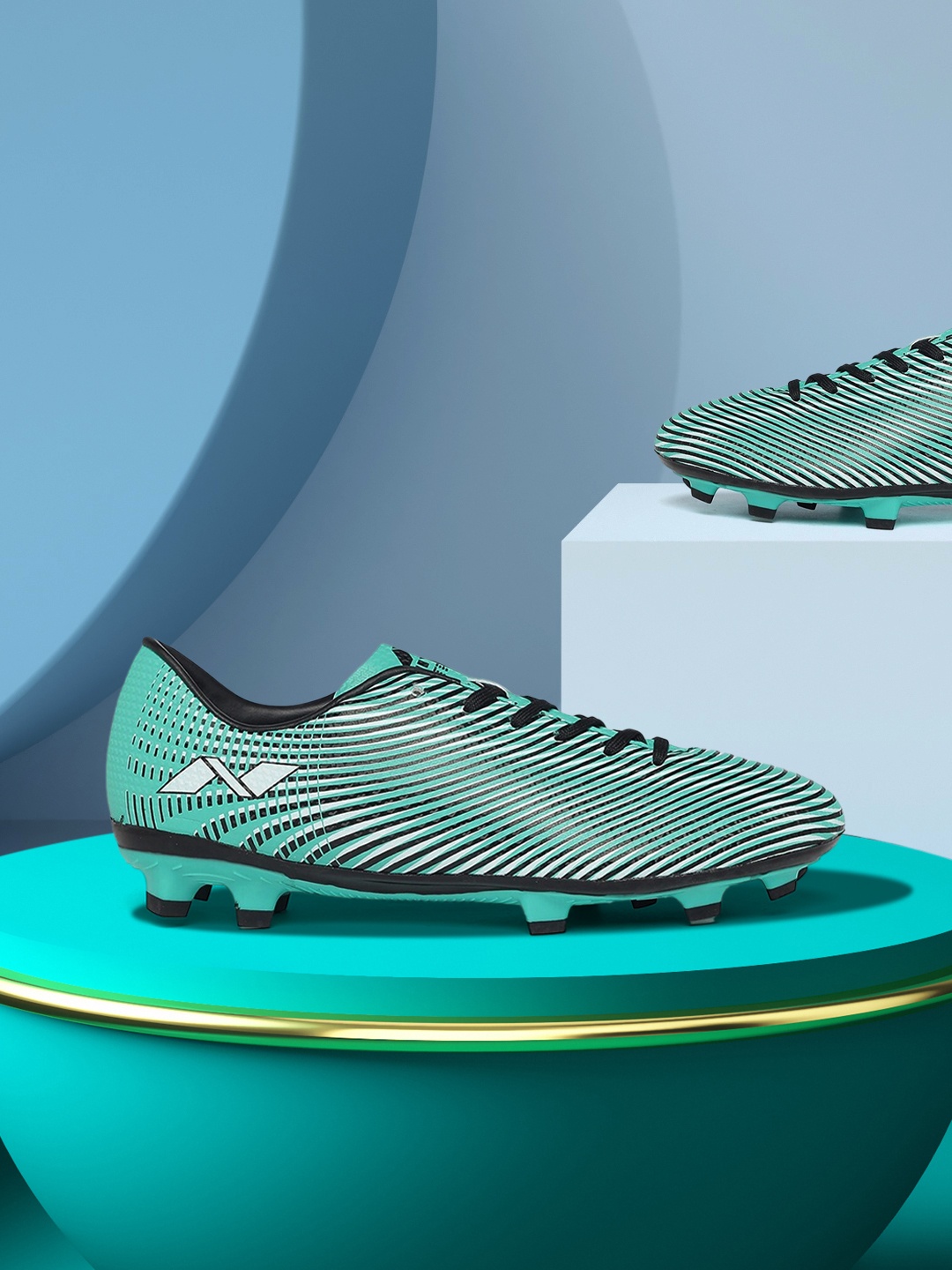 

NIVIA Men Green Football Non-Marking Shoes