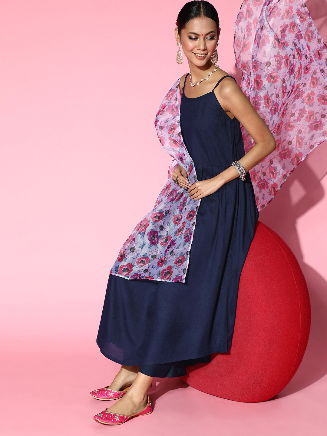 

InWeave Women Navy Blue Solid Kurta with Palazzos & Floral Print Dupatta
