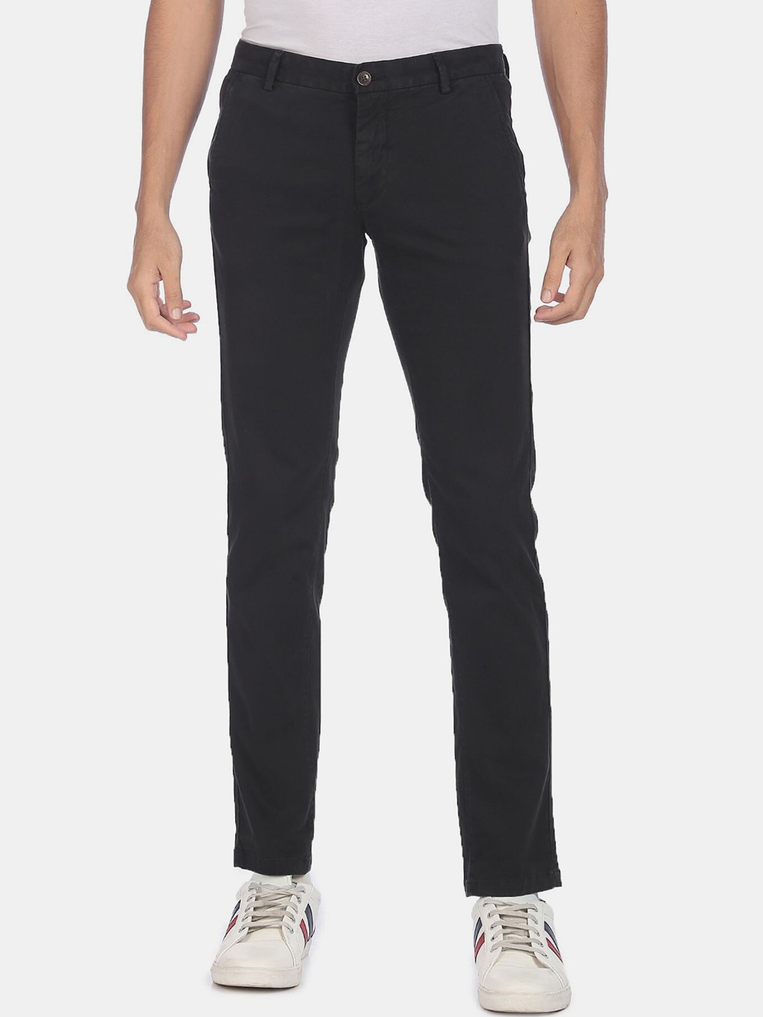 

Arrow Sport Men Black Solid Regular Fit Casual Trousers