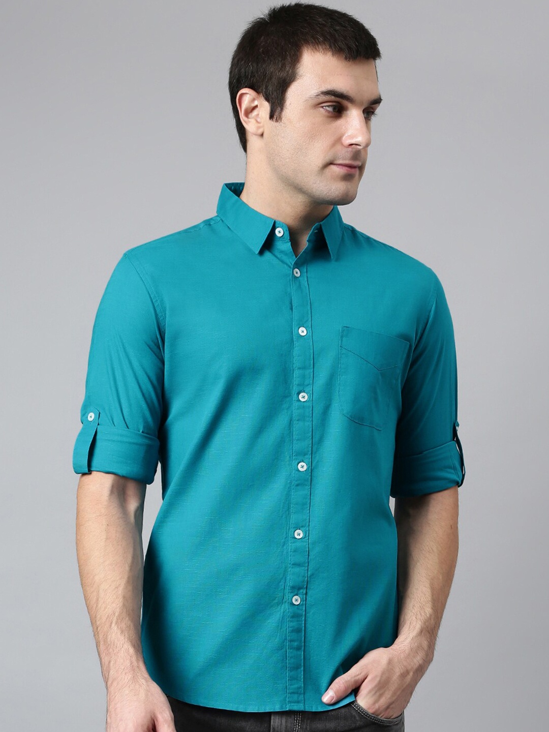 

Dennis Lingo Men Green Solid Comfort Slim Fit Casual Shirt