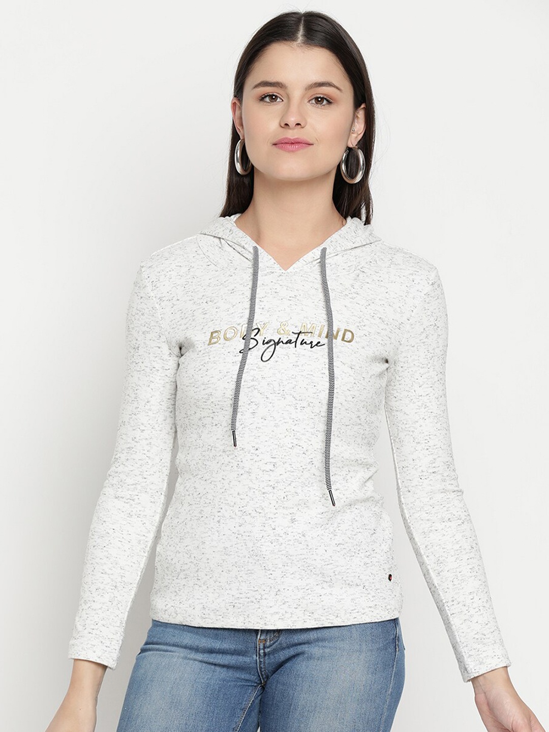 

V2 Value & Variety Beige Print Top