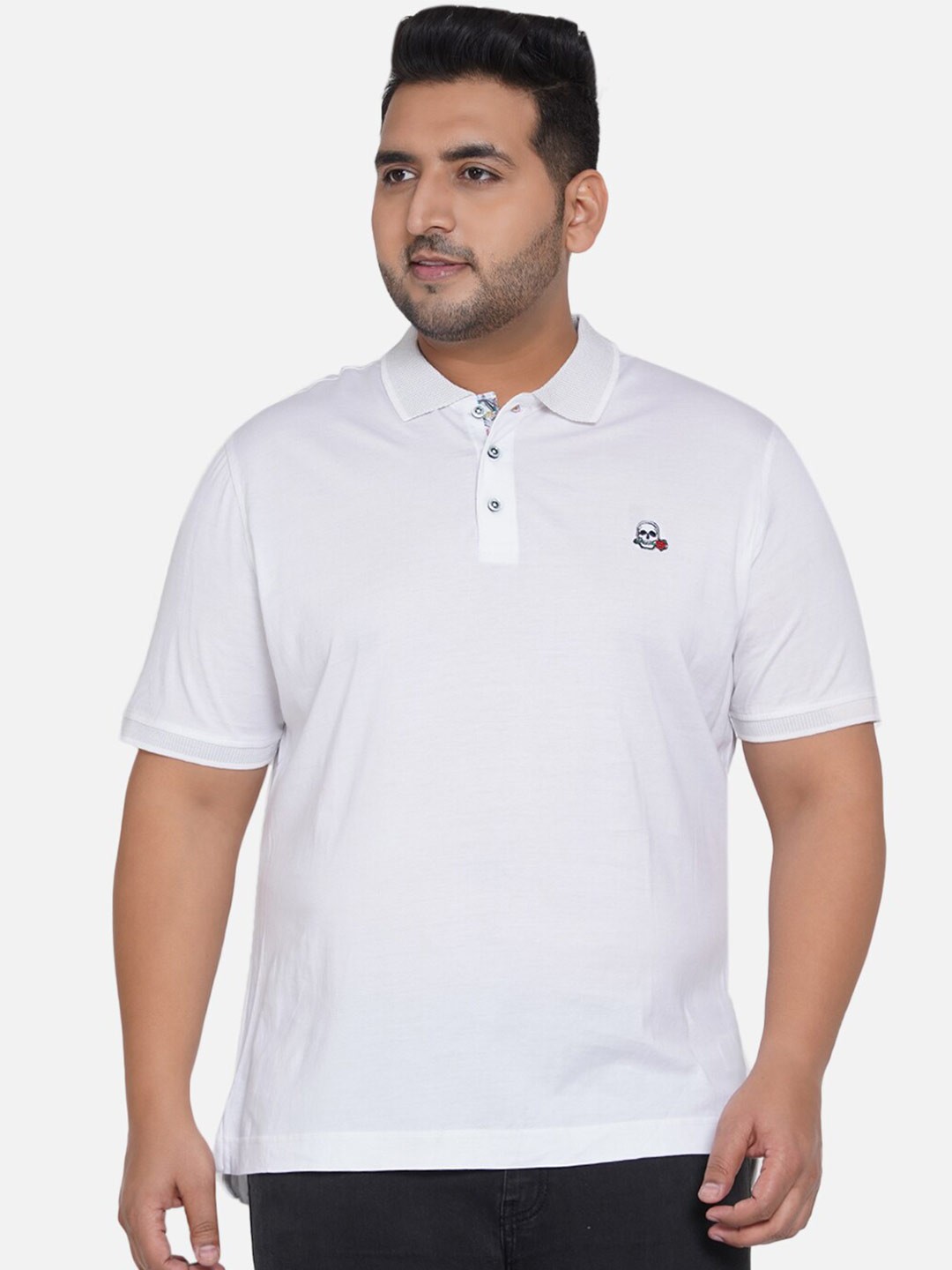 

Santonio Men White Polo Collar T-shirt