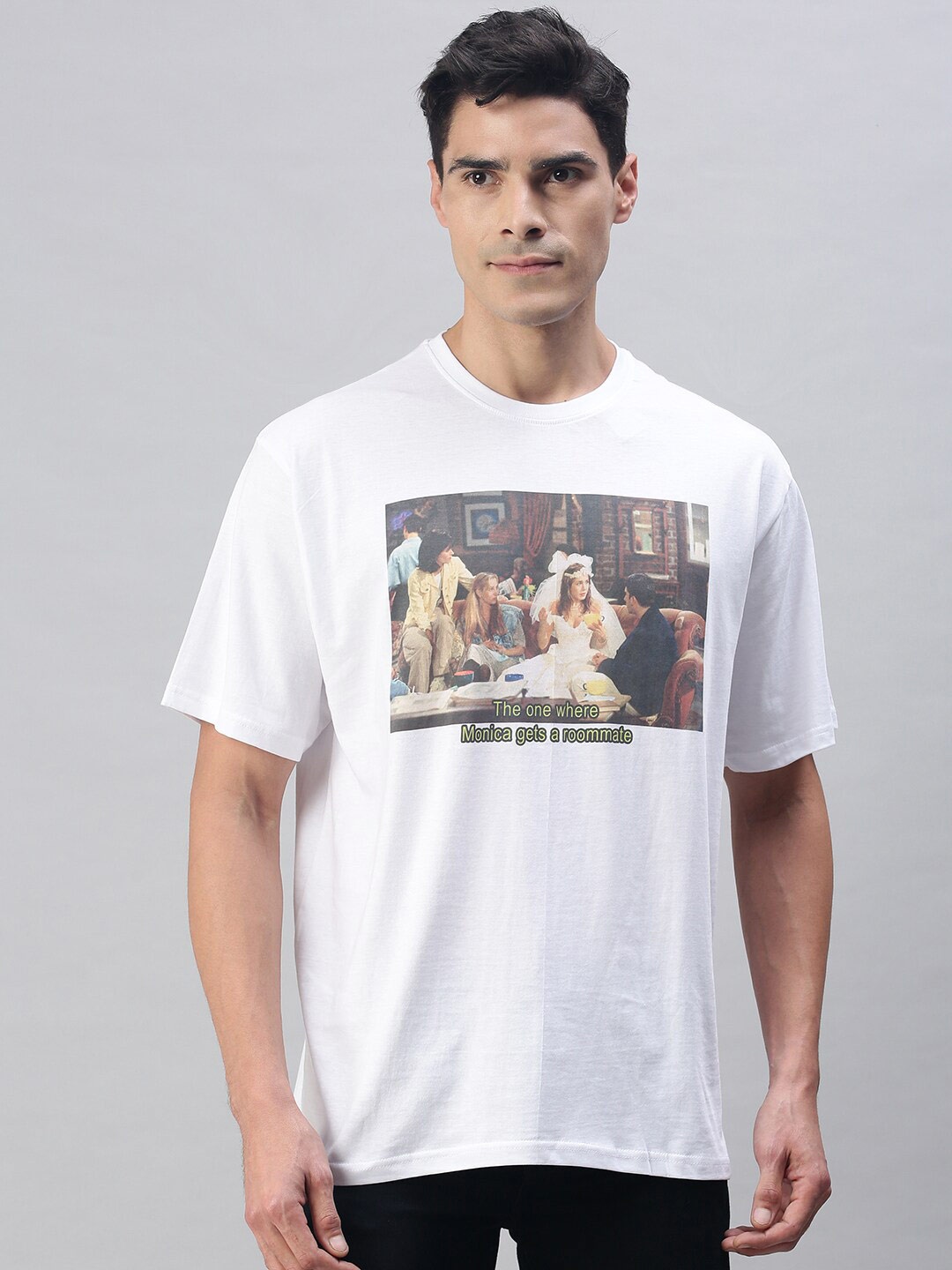 

Entertainment Store Men White Typography F.R.I.E.N.D.S Printed Applique T-shirt