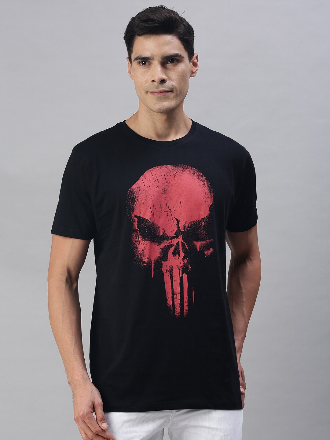 

Entertainment Store Men Black Punisher Printed T-shirt