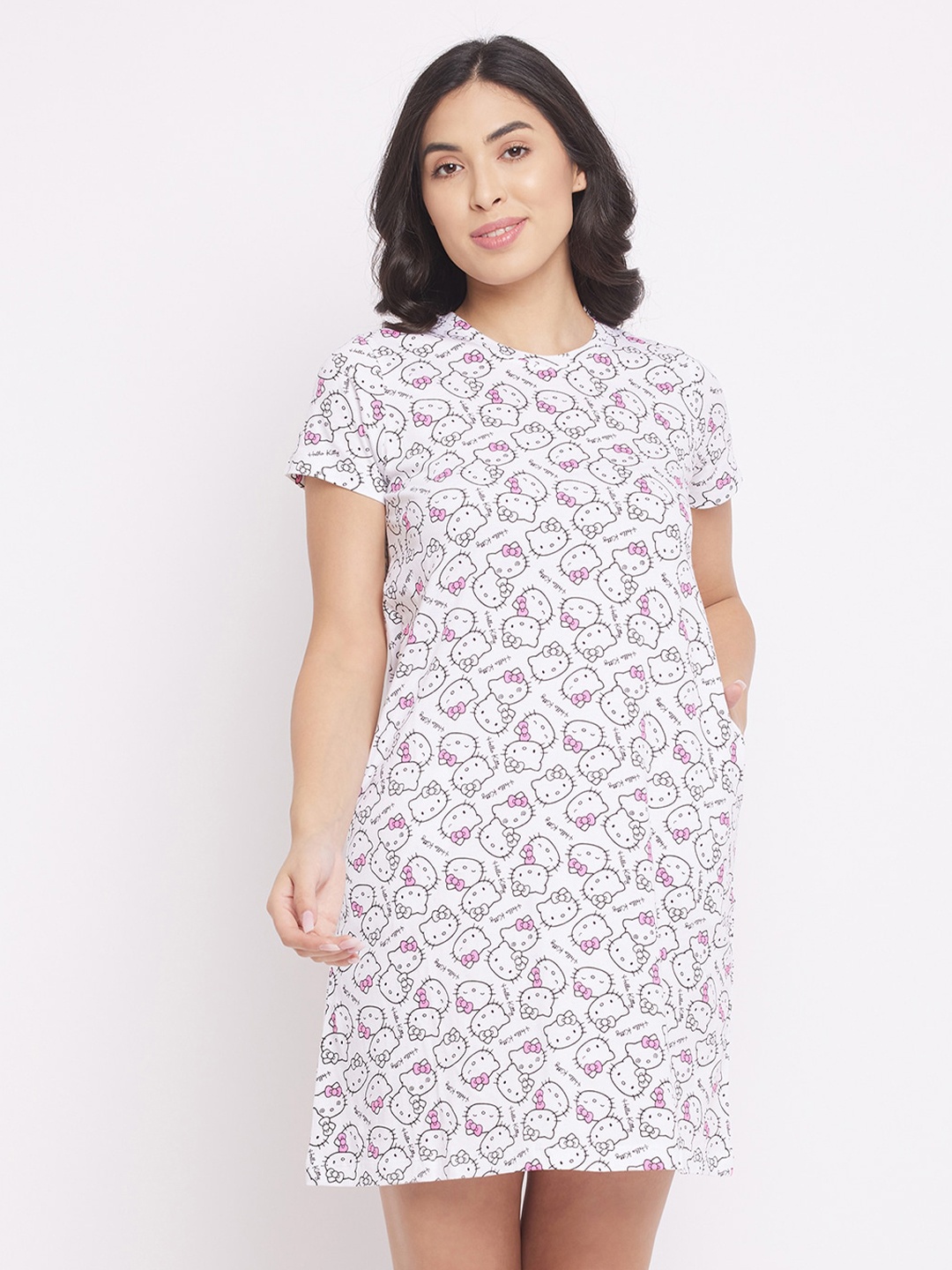 

Clovia White Printed Pure Cotton Nightdress