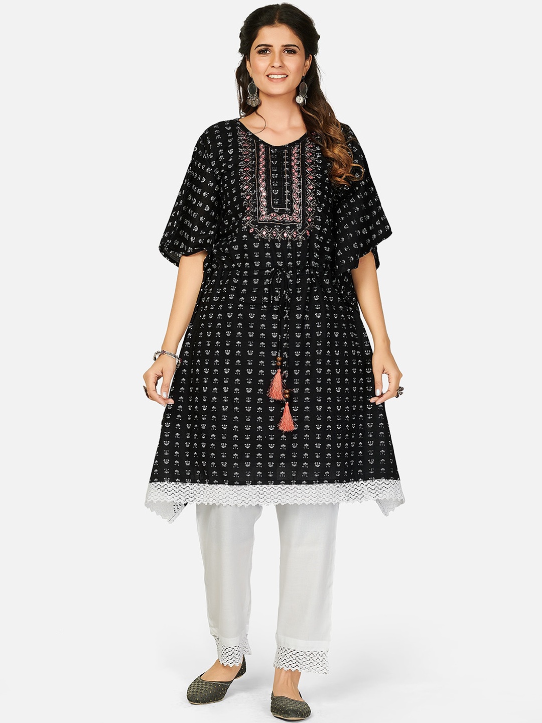 

Vbuyz Women Black Ethnic Motifs Printed Pure Cotton Kurti with Trousers
