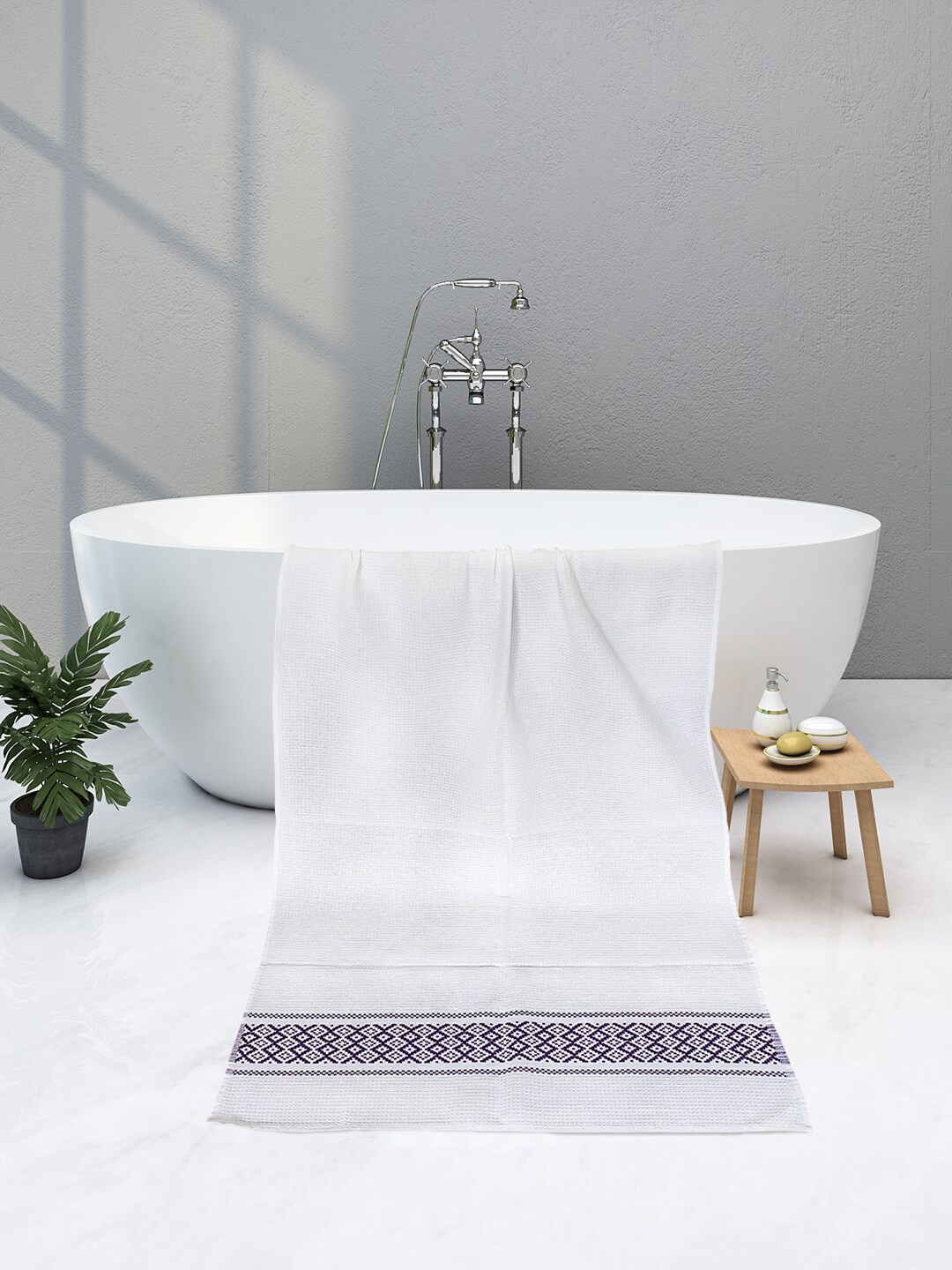 

Athom Trendz White Solid With Diamond Border Detail 210 GSM Pure Cotton Bath Towel