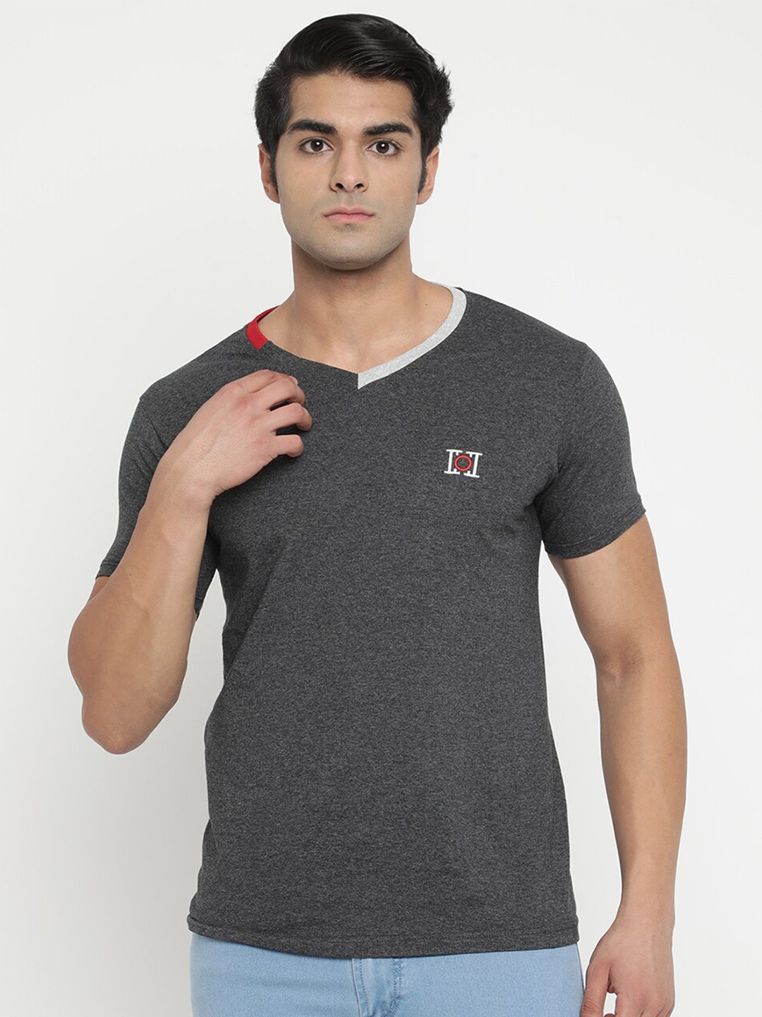 

V2 Value & Variety Men Charcoal Grey V-Neck Pure Cotton T-shirt