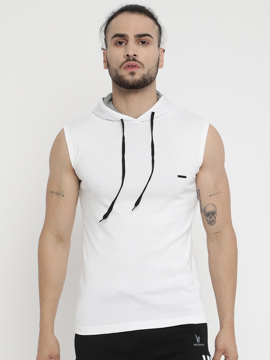 

V2 Value & Variety Men Off White Raw Edge T-shirt