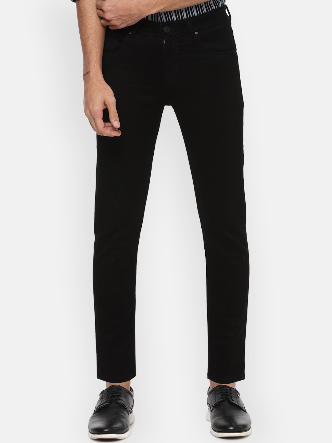 

Louis Philippe Jeans Men Black Jeans