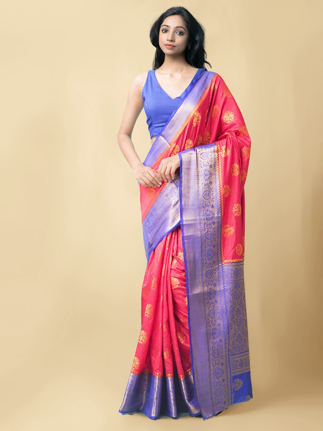 

Unnati Silks Fuchsia & Gold-Toned Woven Design Zari Silk Blend Kanjeevaram Saree