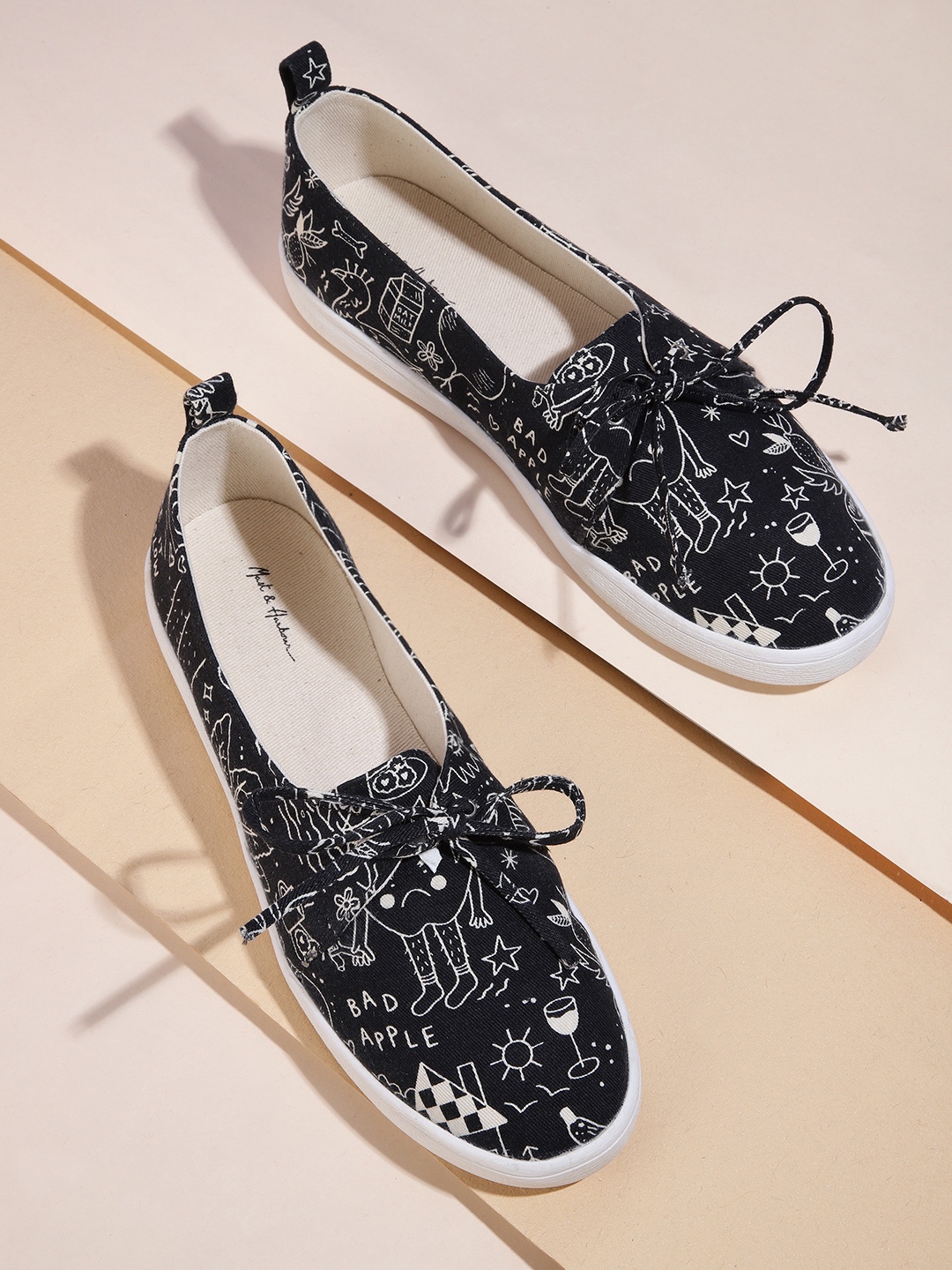 

Mast & Harbour Women Black & Off-White Conversational Printed Sneakers