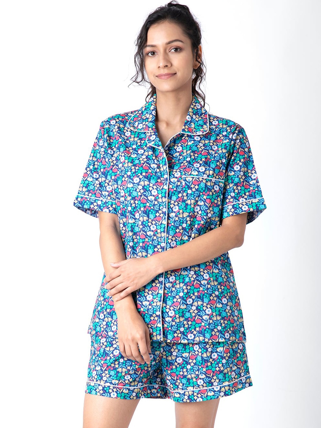 

FabAlley Women Blue & Pink Pure Cotton Printed Night suit