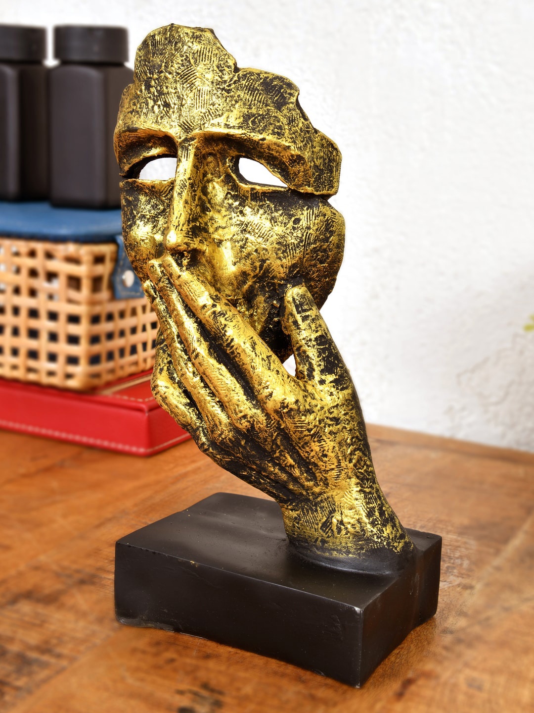 

Clasiko Gold-Toned Man Face Figurine