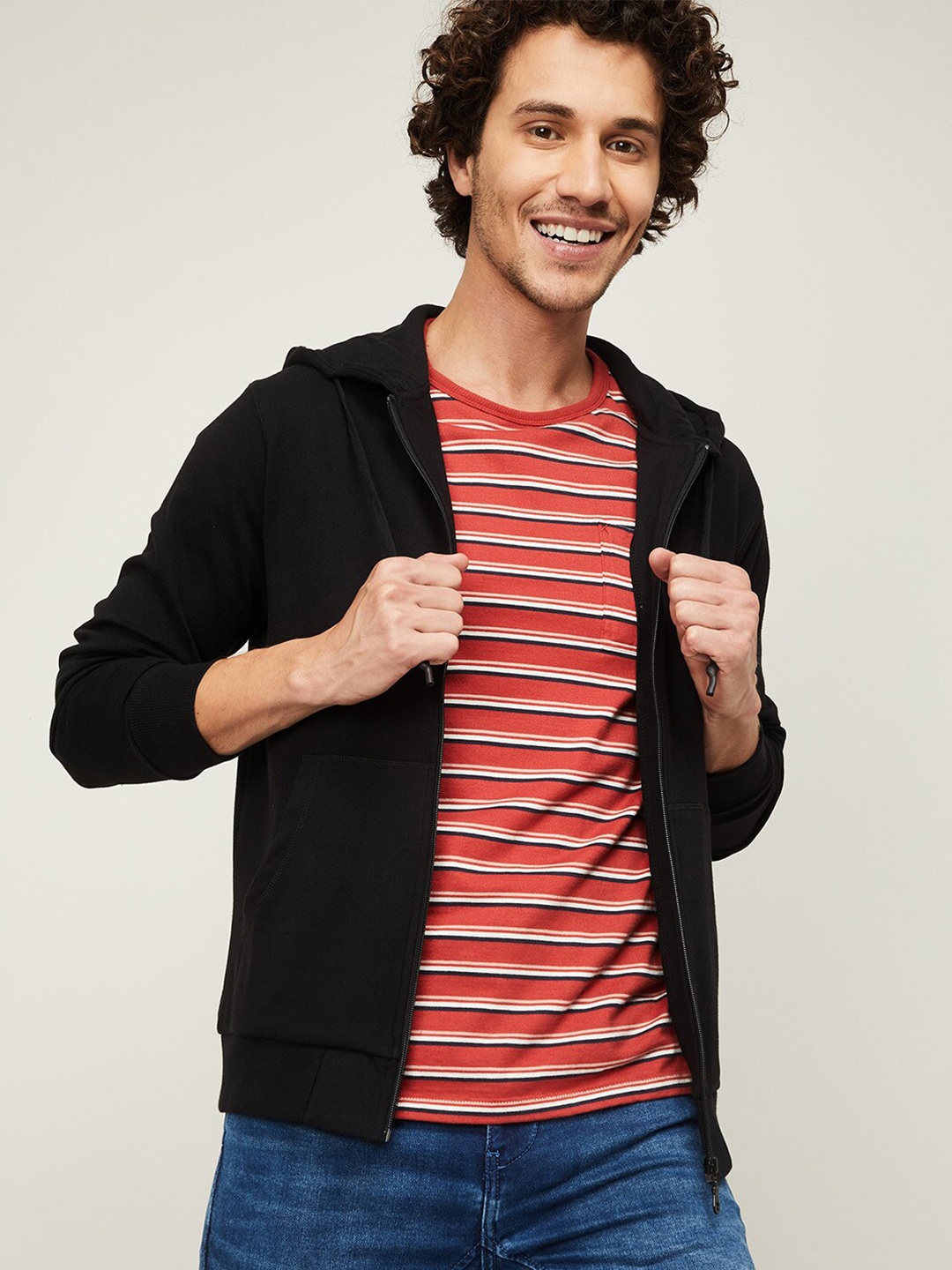 

Fame Forever by Lifestyle Men Black Solid Cotton Hooded Sweatshirt