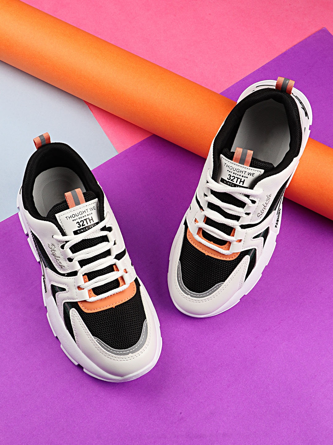 

THE WHITE POLE Women Black Colourblocked Sneakers