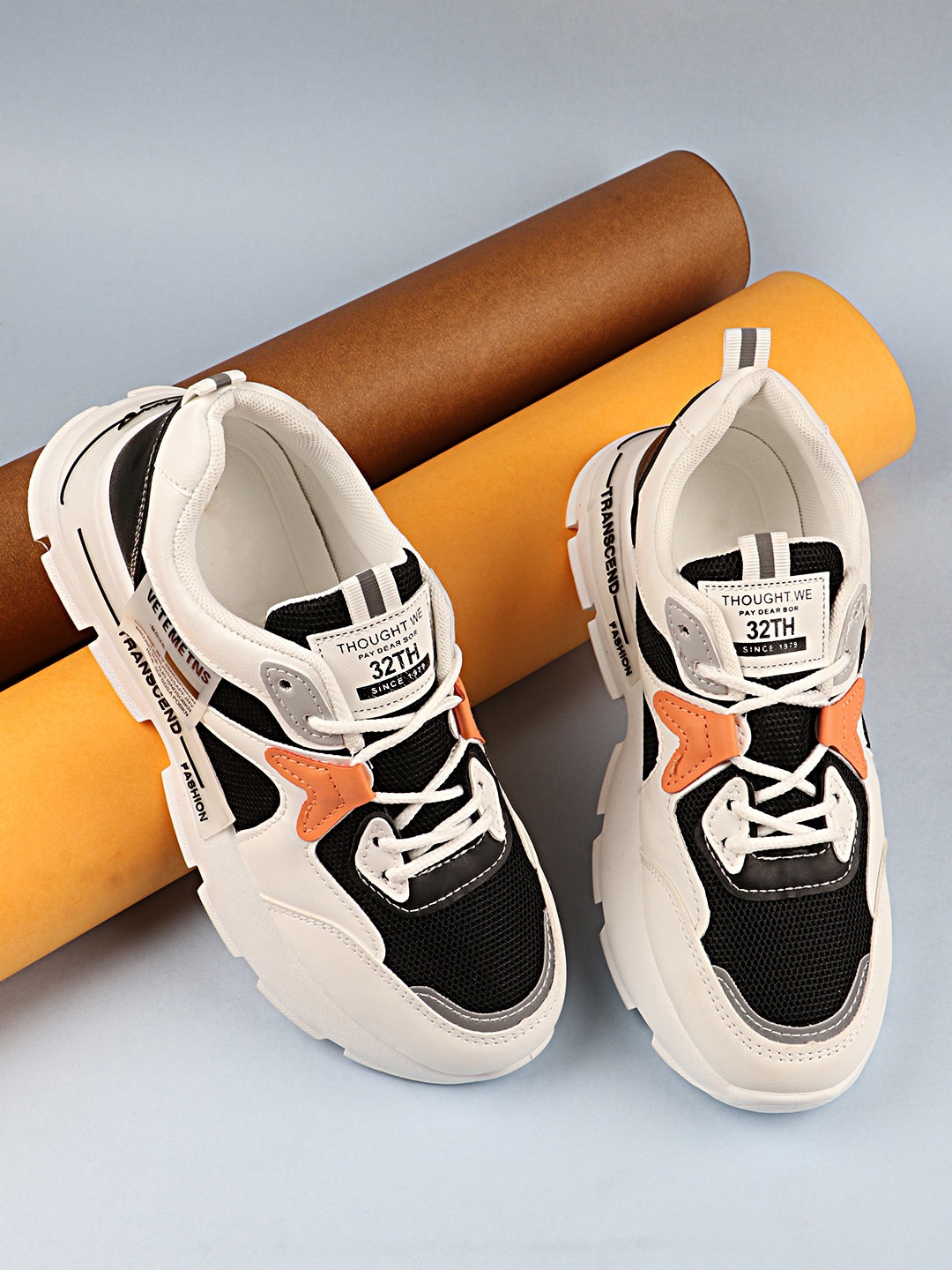 

THE WHITE POLE Women Black Colourblocked Sneakers
