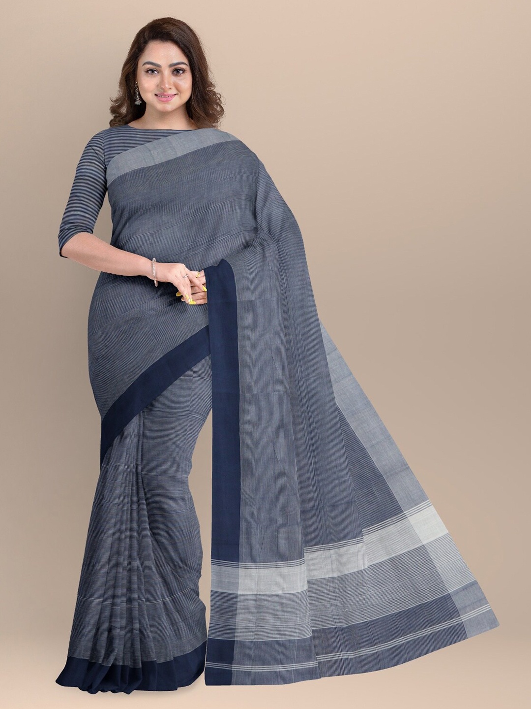 

APCO Grey & Navy Blue Pure Cotton Saree