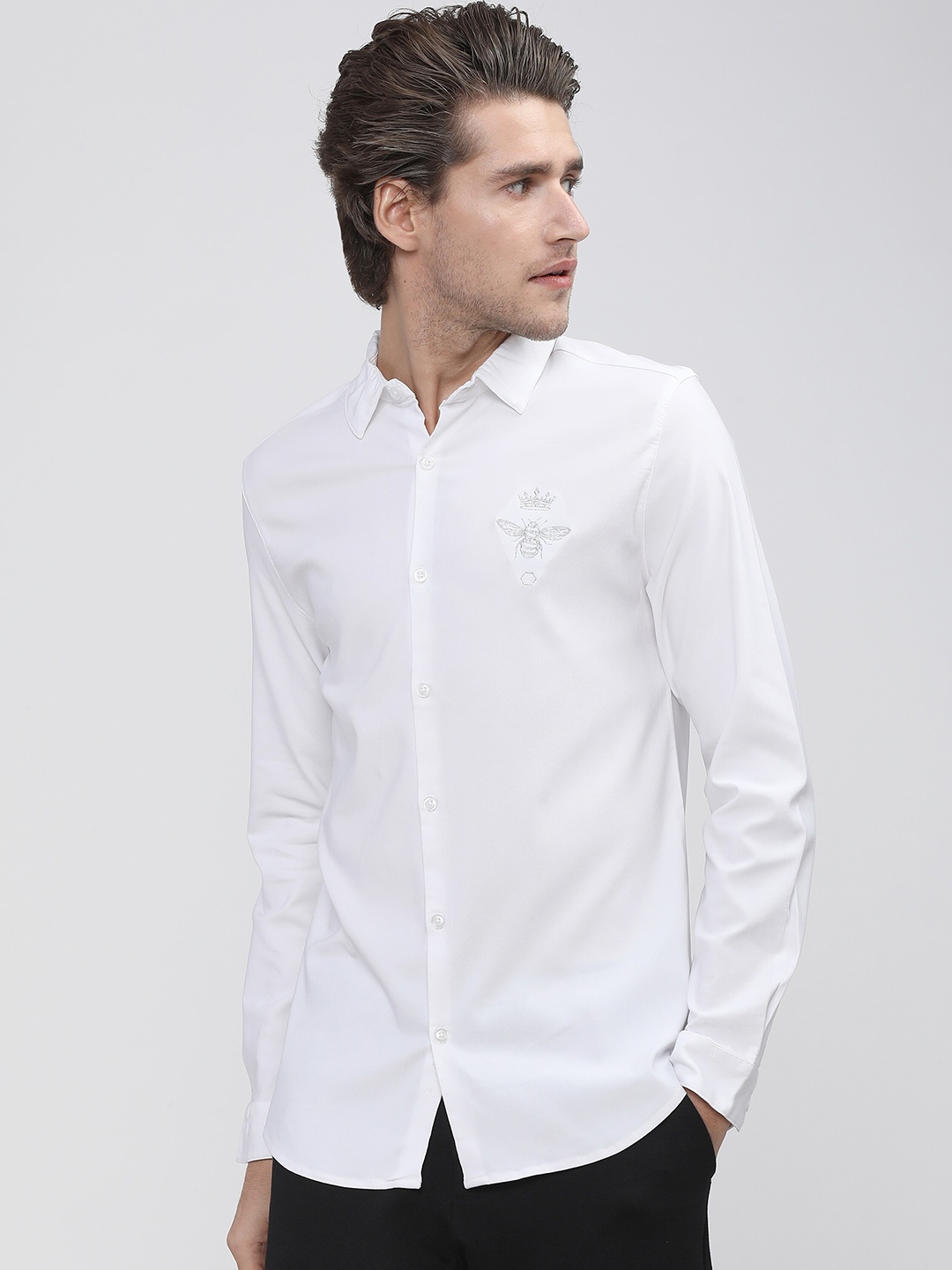 

HIGHLANDER Men White Slim Fit Casual Shirt