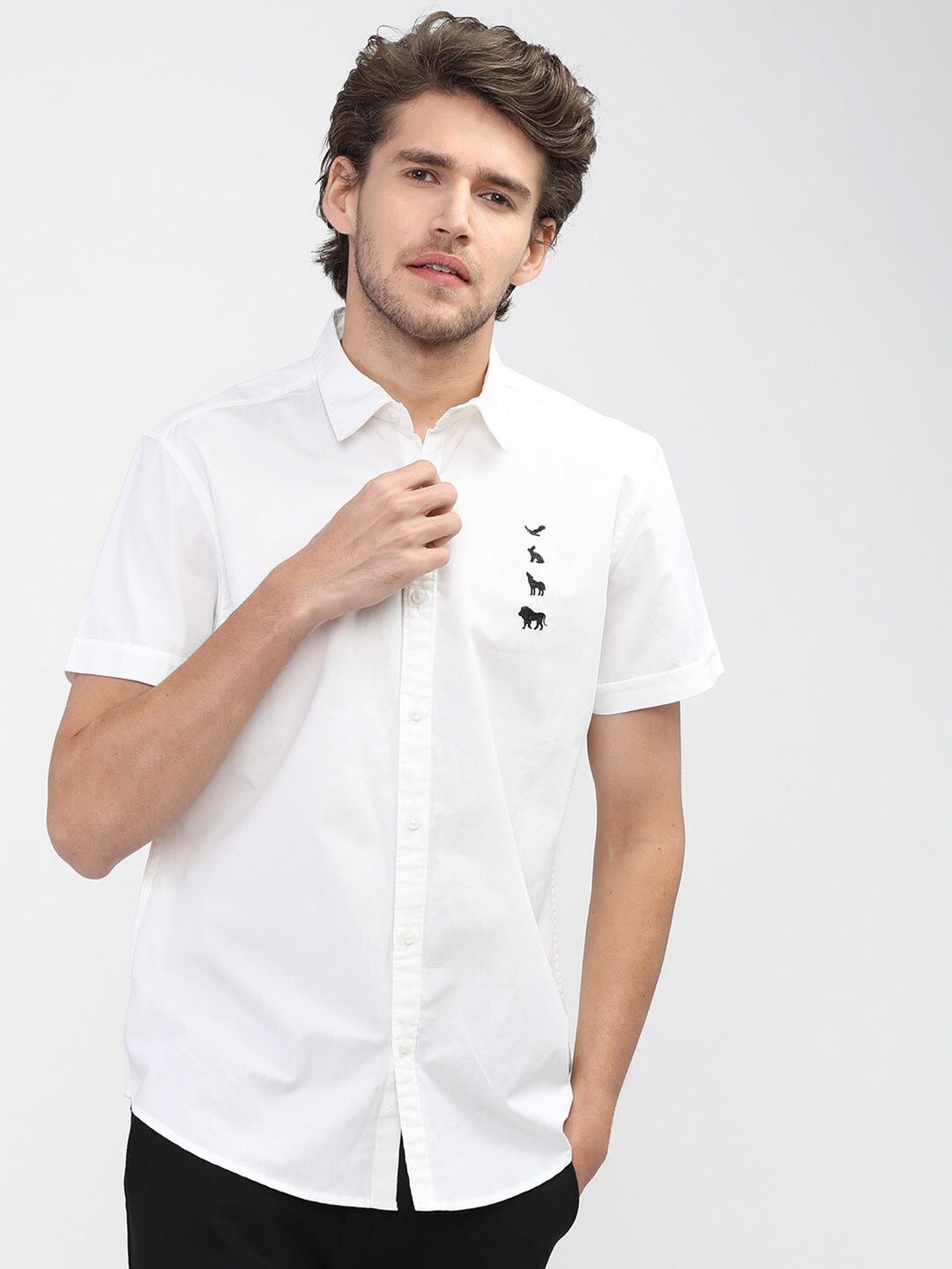 

HIGHLANDER Men White Slim Fit Casual Shirt