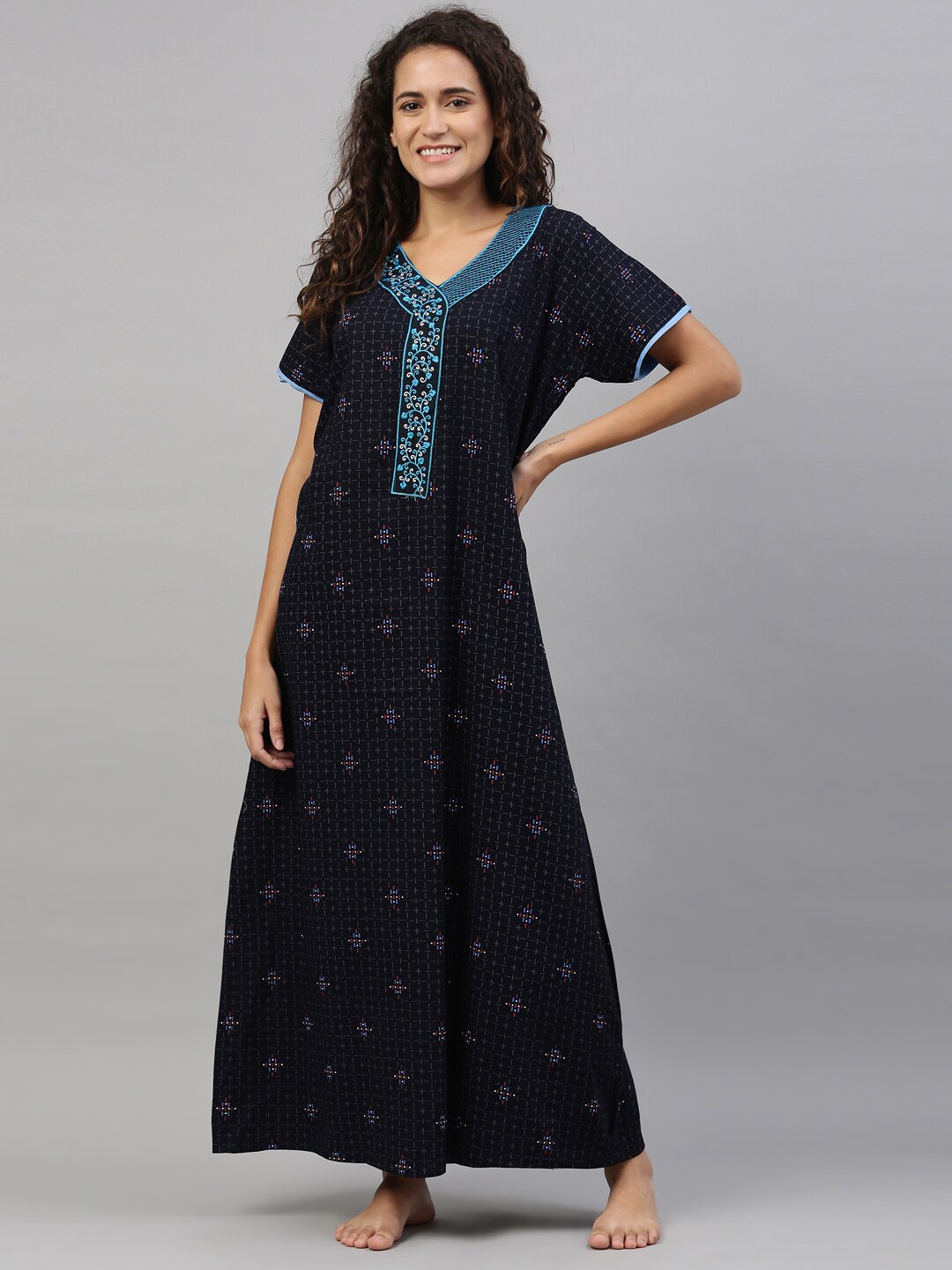 

TRUNDZ Navy Blue Printed Maxi Nightdress