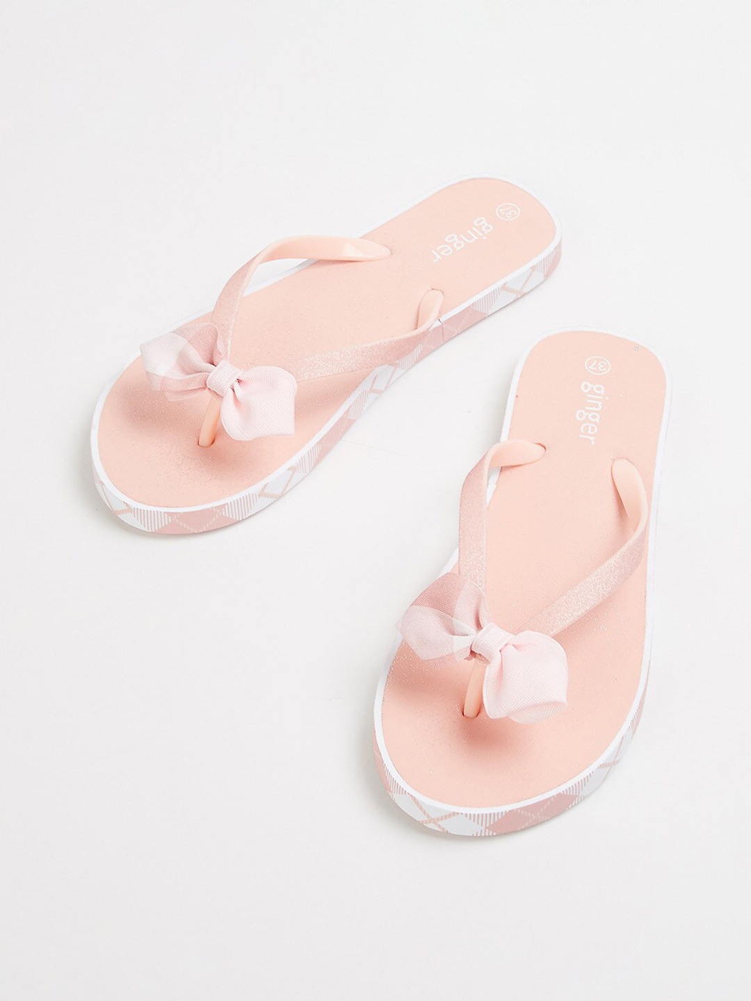 

Ginger by Lifestyle Women Pink Printed Rubber Thong Flip-Flops