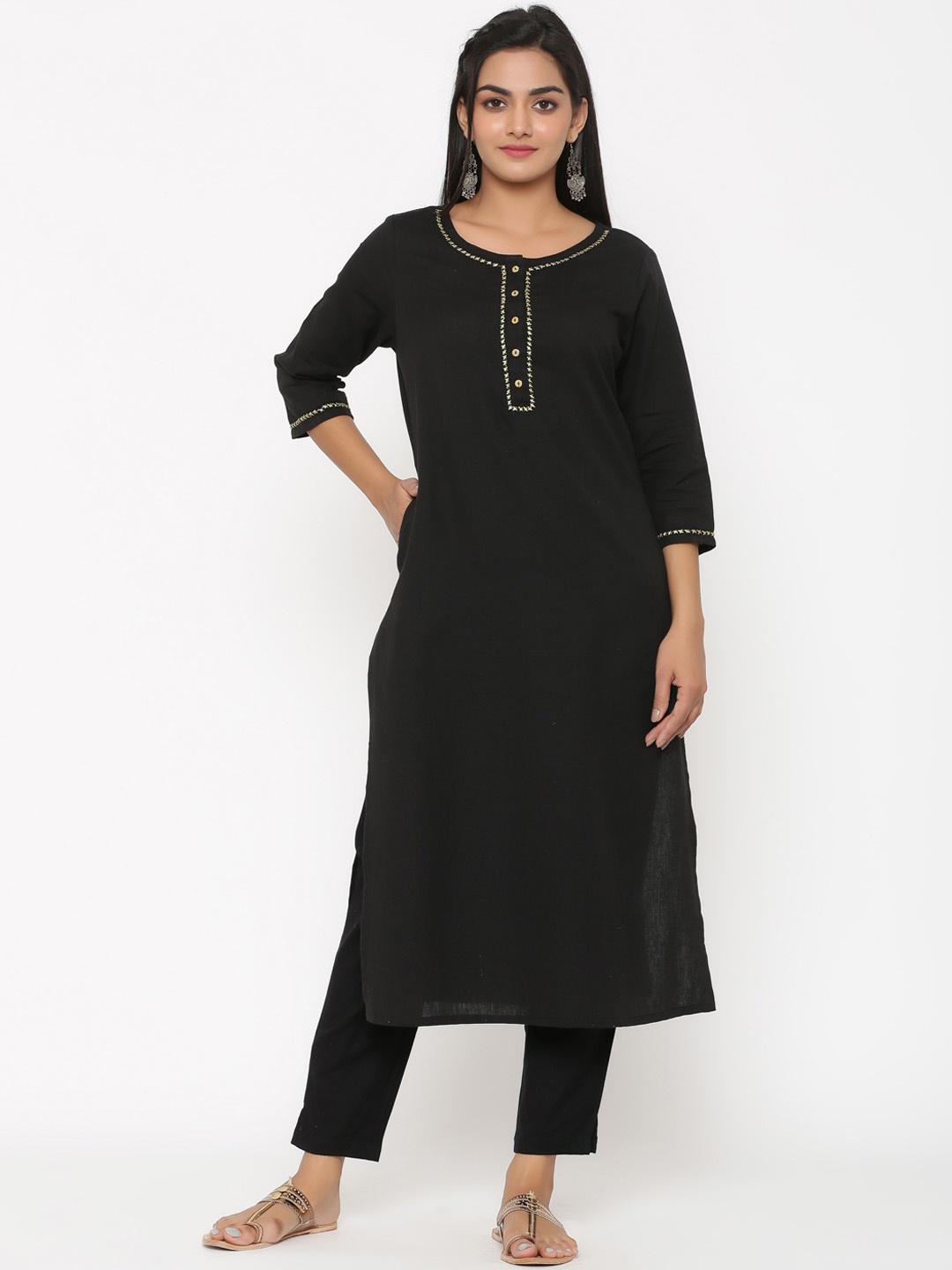 

Fusion Threads Women Black Gotta Patti Kurta