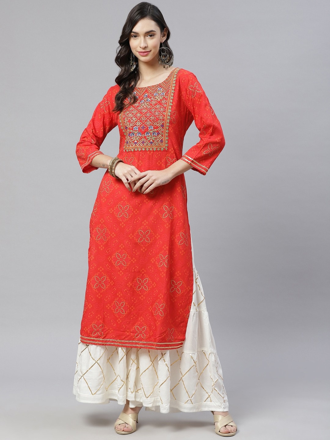 

Fusion Threads Women Red Bandhani Printed Thread Work Kurta