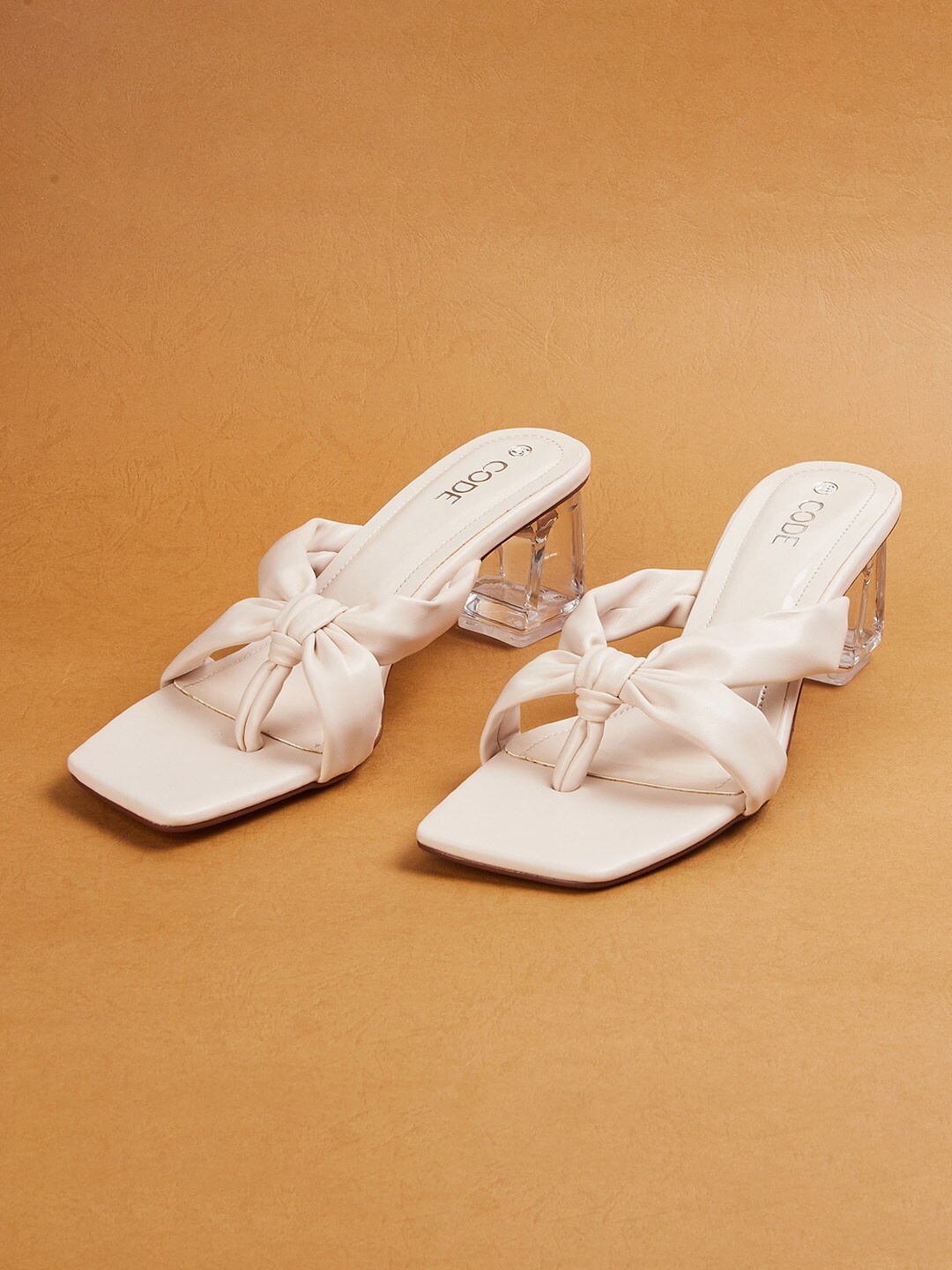 

CODE by Lifestyle Off White Block Sandals