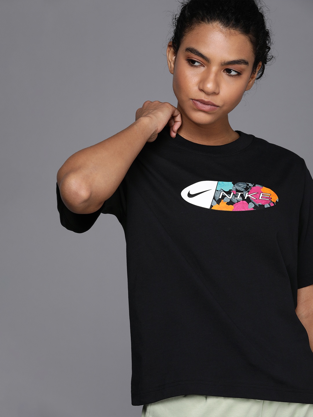 

Nike Black & White Brand Logo Print Boxy Pure Cotton Top