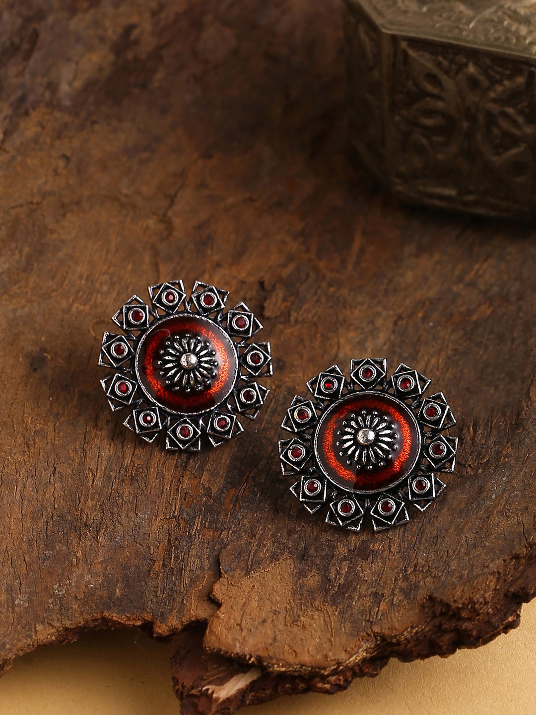

Voylla Silver-Toned Arabian Nights Antique Stud Earrings