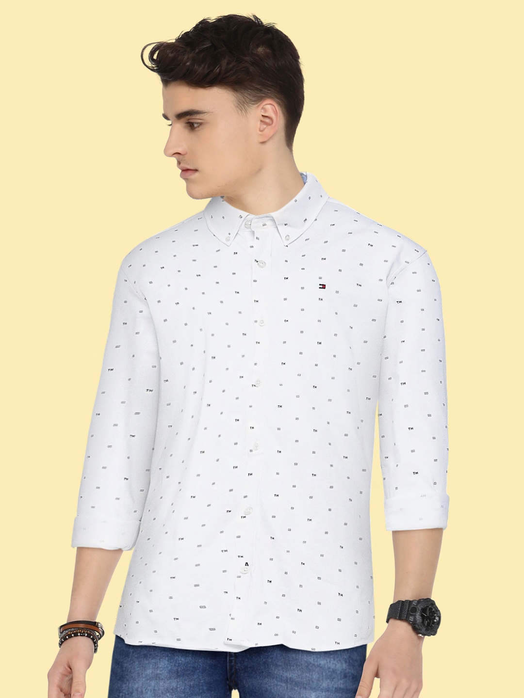 

Tommy Hilfiger Boys White Cotton Printed Casual Shirt