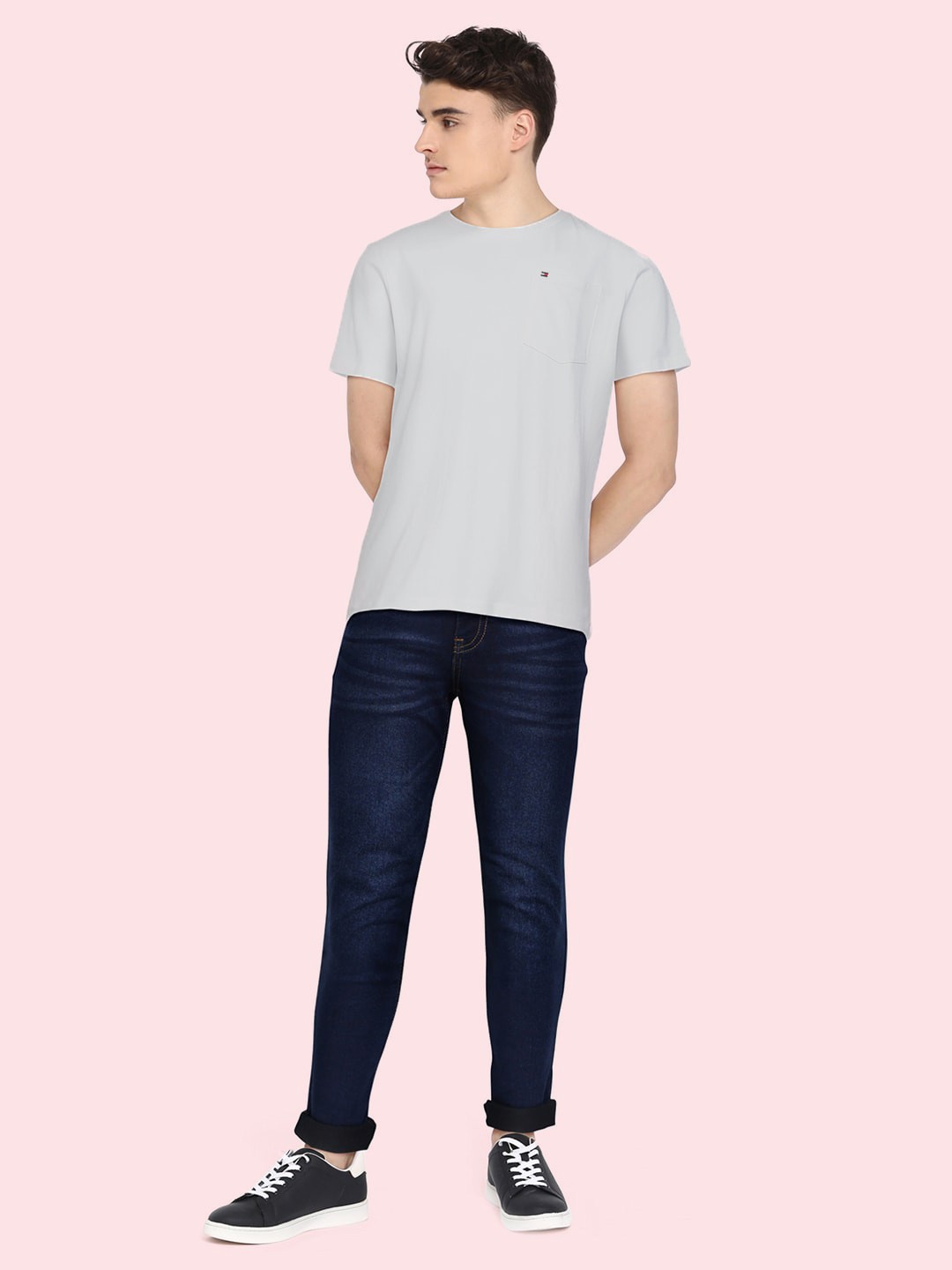 

Tommy Hilfiger Boys White Organic Cotton Solid T-shirt