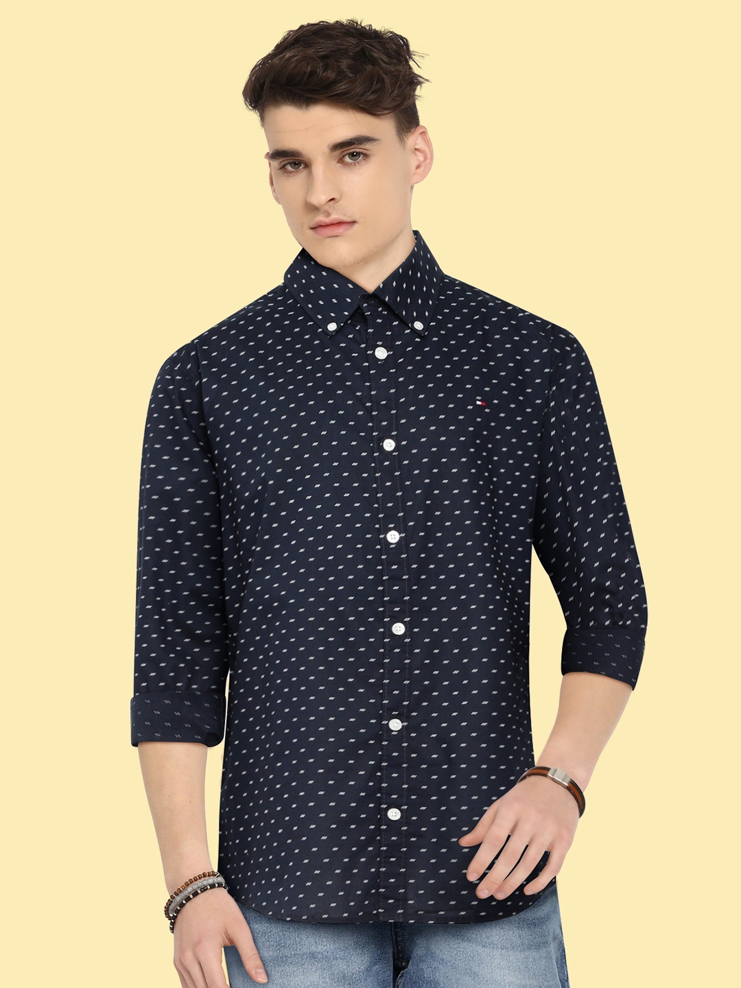 

Tommy Hilfiger Boys Navy Blue Printed Organic Cotton Casual Shirt