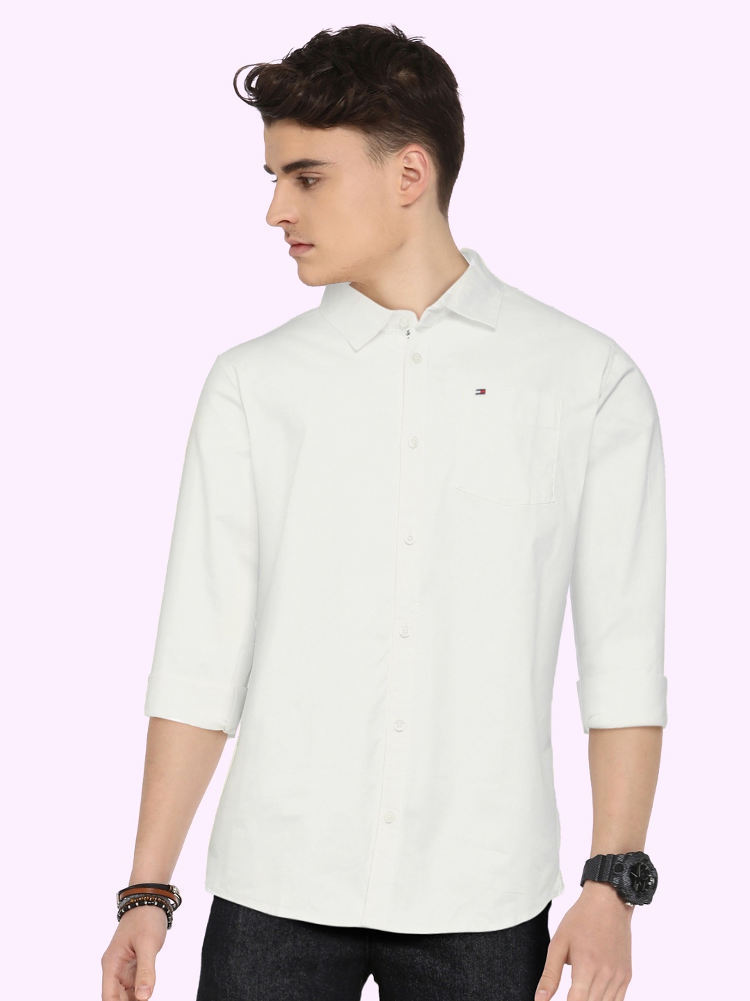 

Tommy Hilfiger Boys White Regular Fit Solid Opaque Tonal Logo Stretchable Casual Shirt